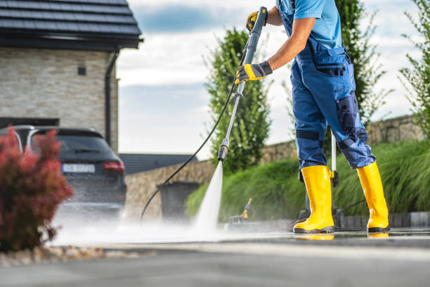 Best Post-Construction Pressure Washing  in Six Mile Run, NJ